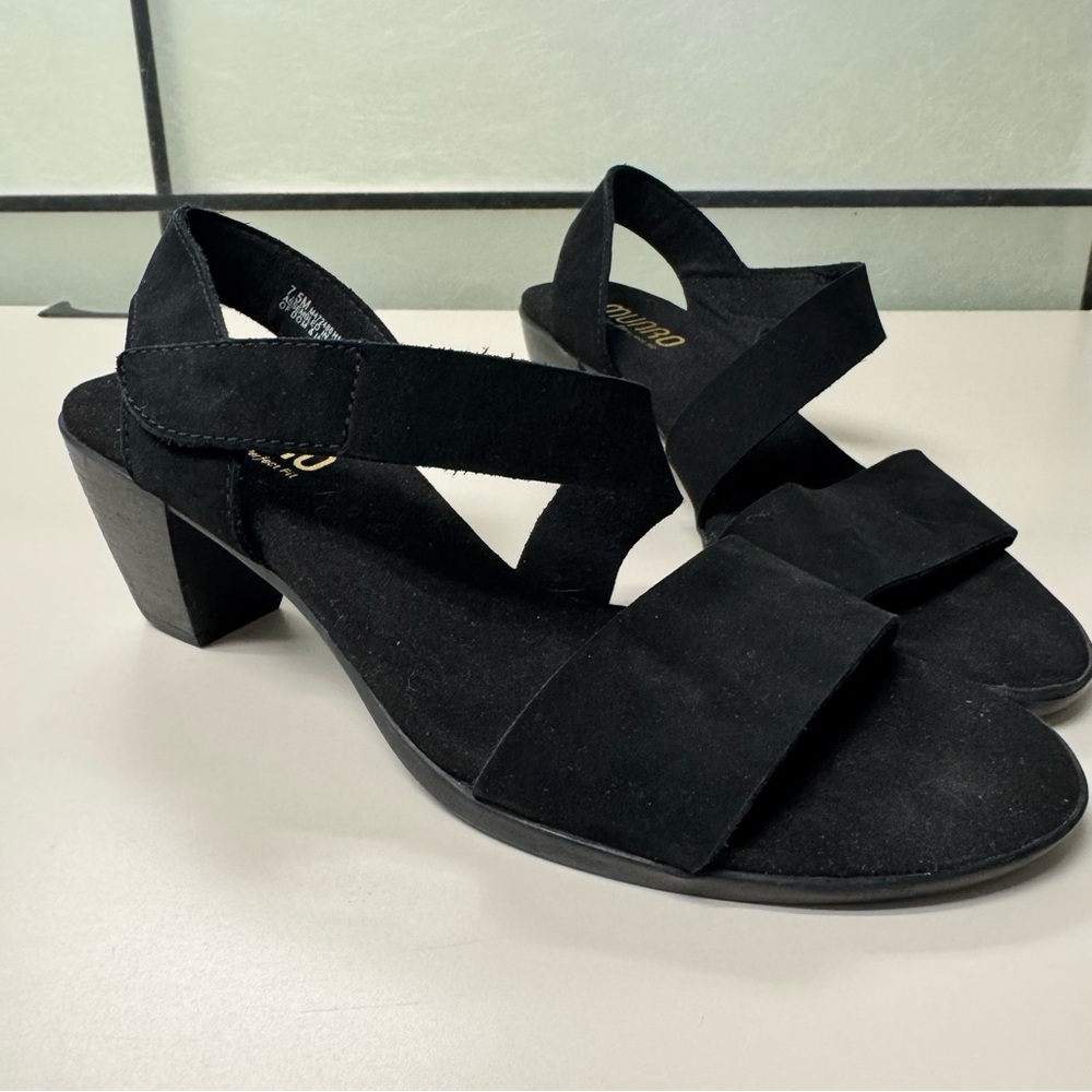 Munro Lucia Black Strappy Heeled Sandal Women's Size 7.5
